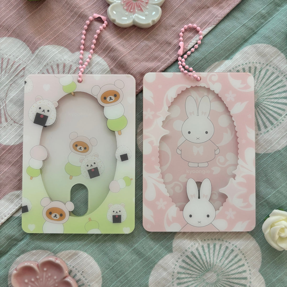 *NEW* Acrylic Photocard Holders