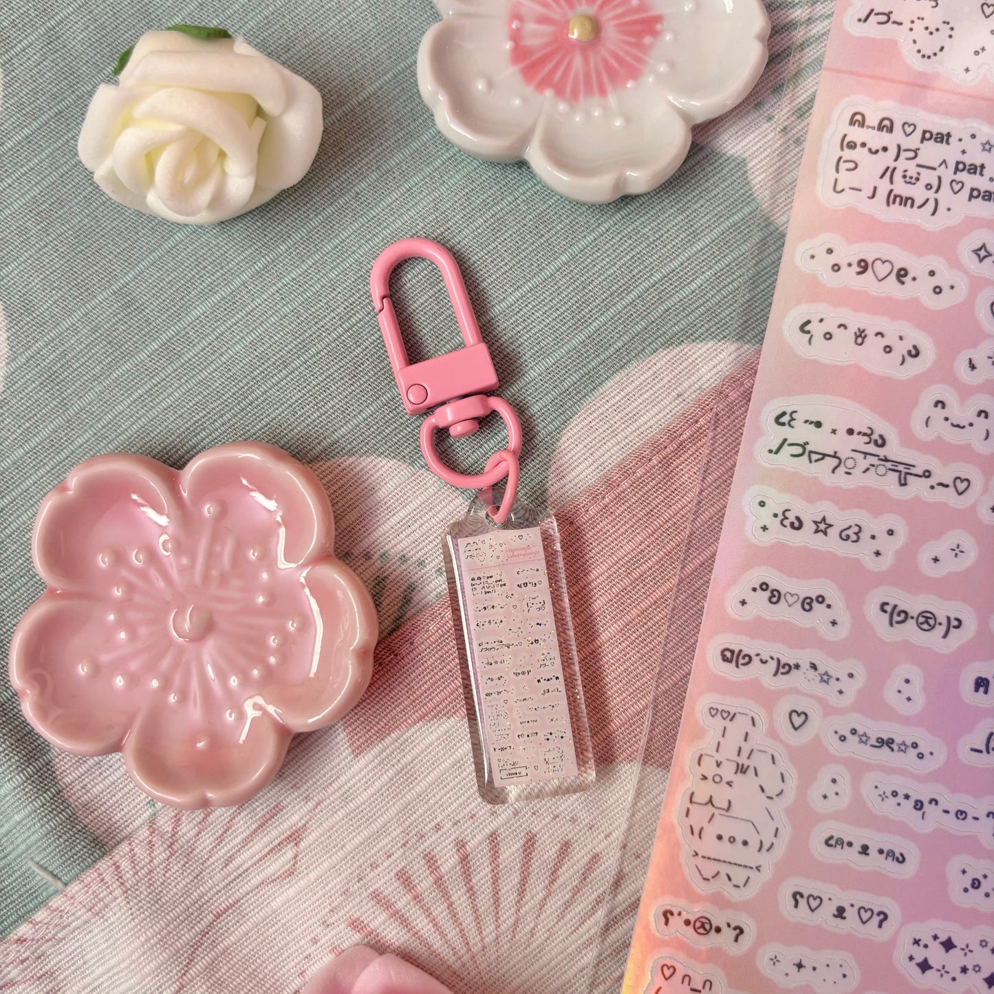 Kaomojis Sheet Keychain